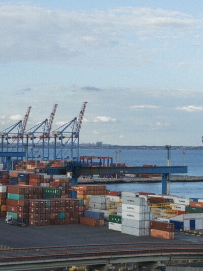 Морские грузоперевозки